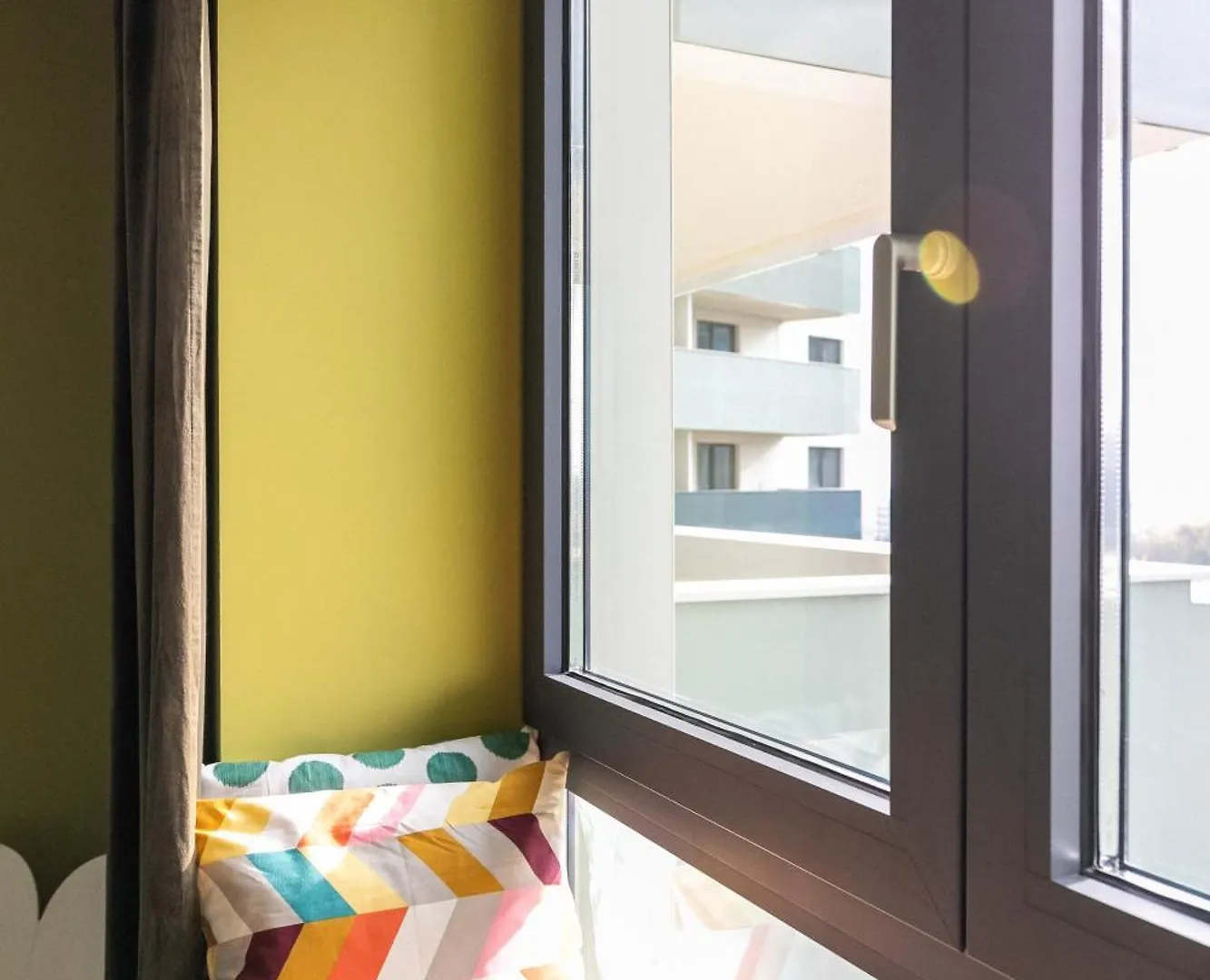 Leaf Apartment - Aviatiei Home Bucharest